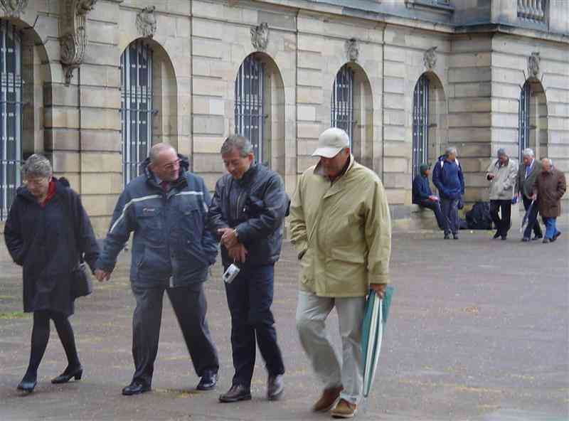 02_Photo 011 (Sommier).jpg - Visite pédestre de la ville...